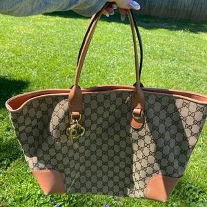 Gucci bag